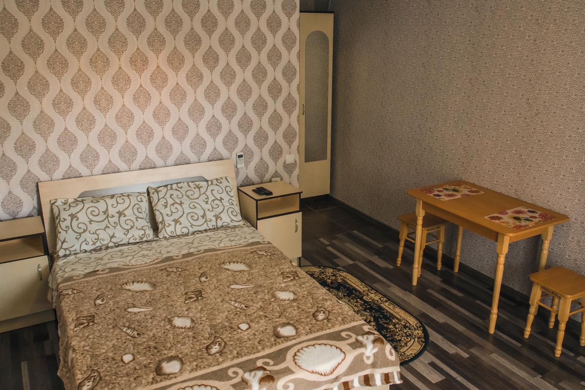 Balcony Hotel Zaliznyi Port Kamer foto
